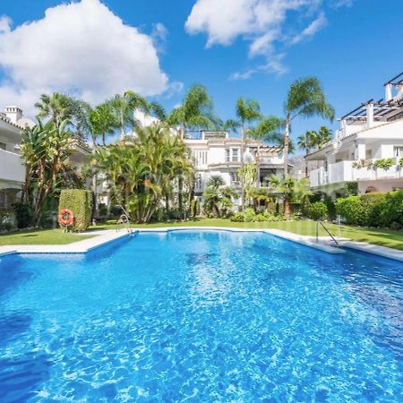 4 Bed House With Pool Walk To Puerto Banus Fast Internet Villa Marbella Exterior photo